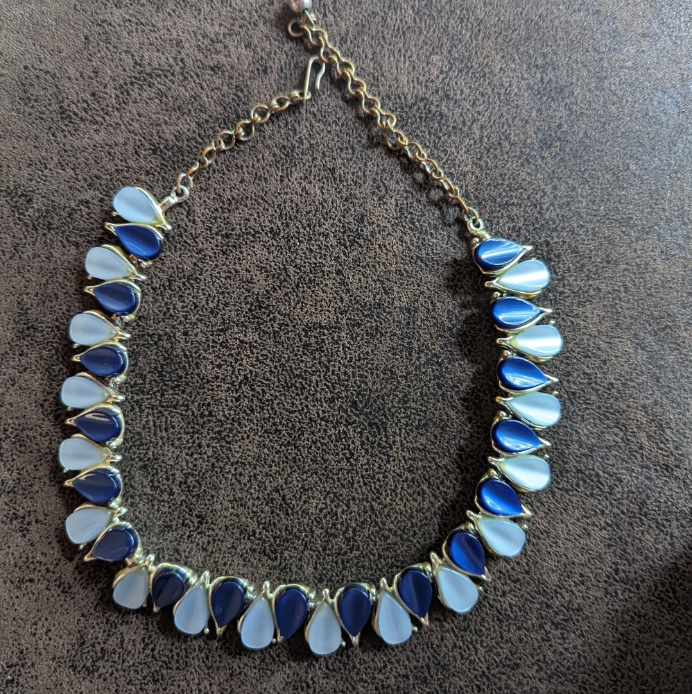 Vintage B.S.K. retro blue necklace